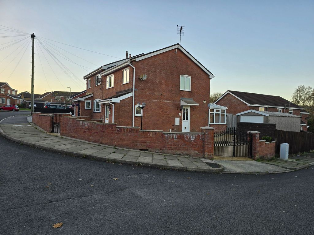 Property photo 1 of 25 Main