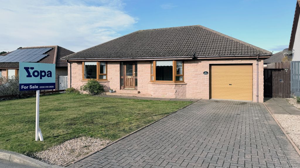 Property photo 1 of 28 Exterior Lead