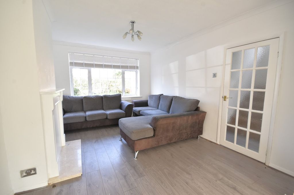 Property photo 2 of 14 Picture No. 02