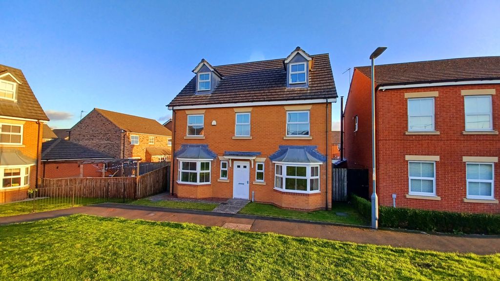 Property photo 1 of 33 20251013_171908