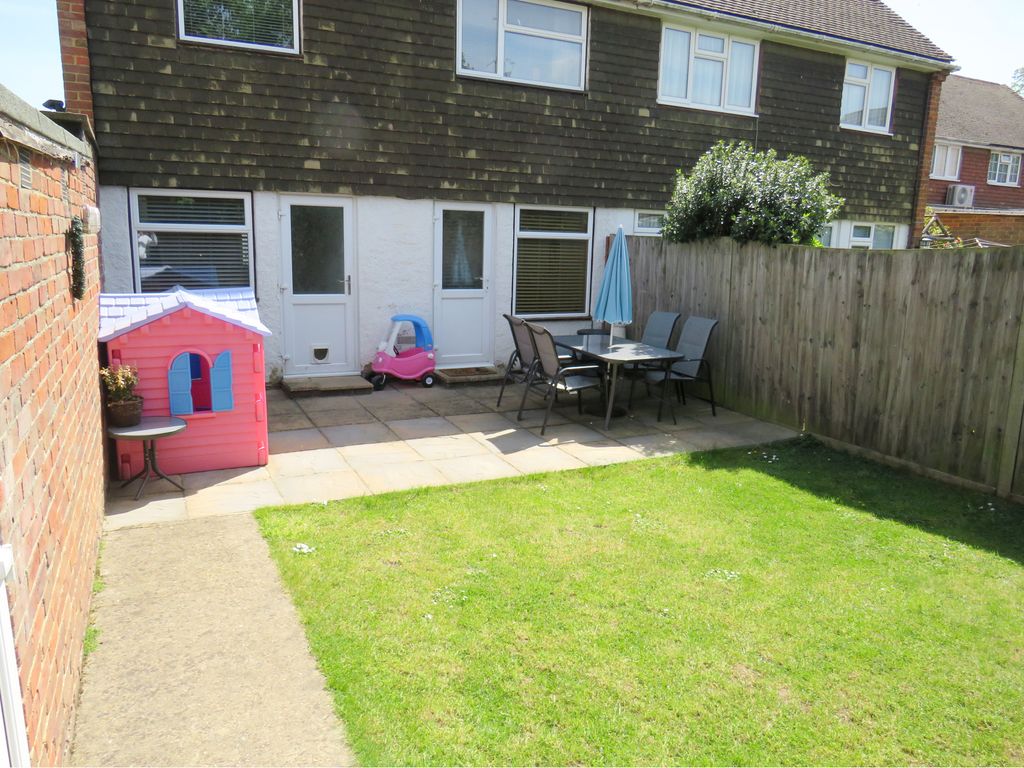 Property photo 3 of 7 Garden