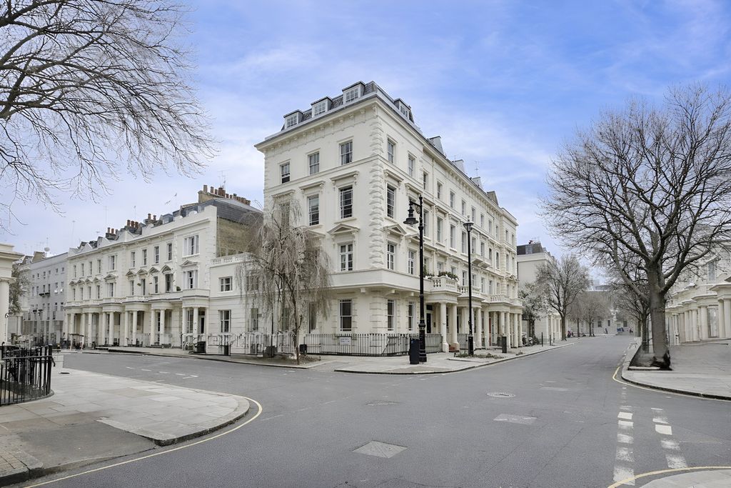 Property photo 3 of 3