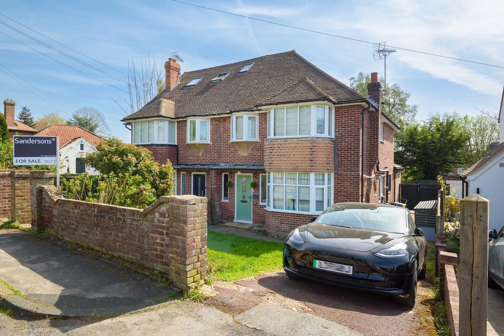 Property photo 2 of 19 4918503