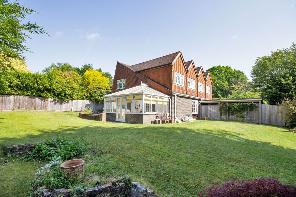 Property photo 1 of 43