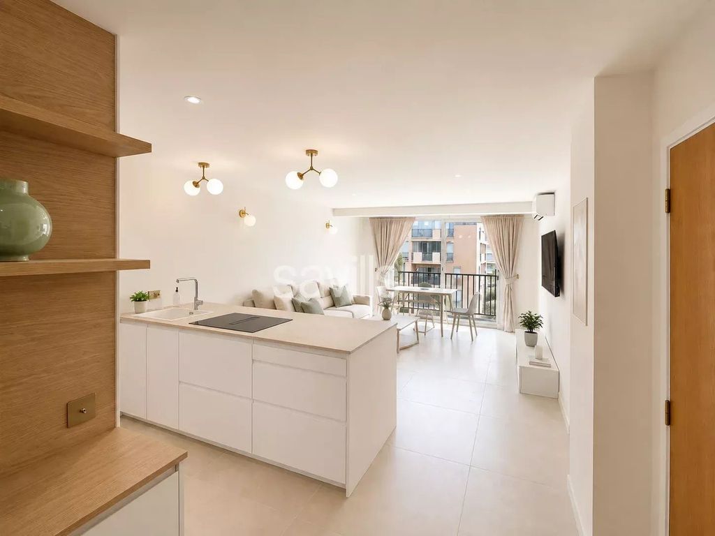 Property photo 2 of 9
