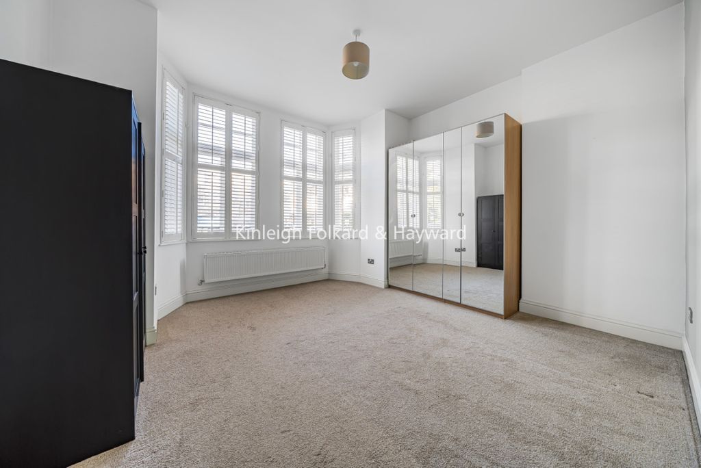 Property photo 3 of 7 6Ef1d778-6Eb3-47B3-B