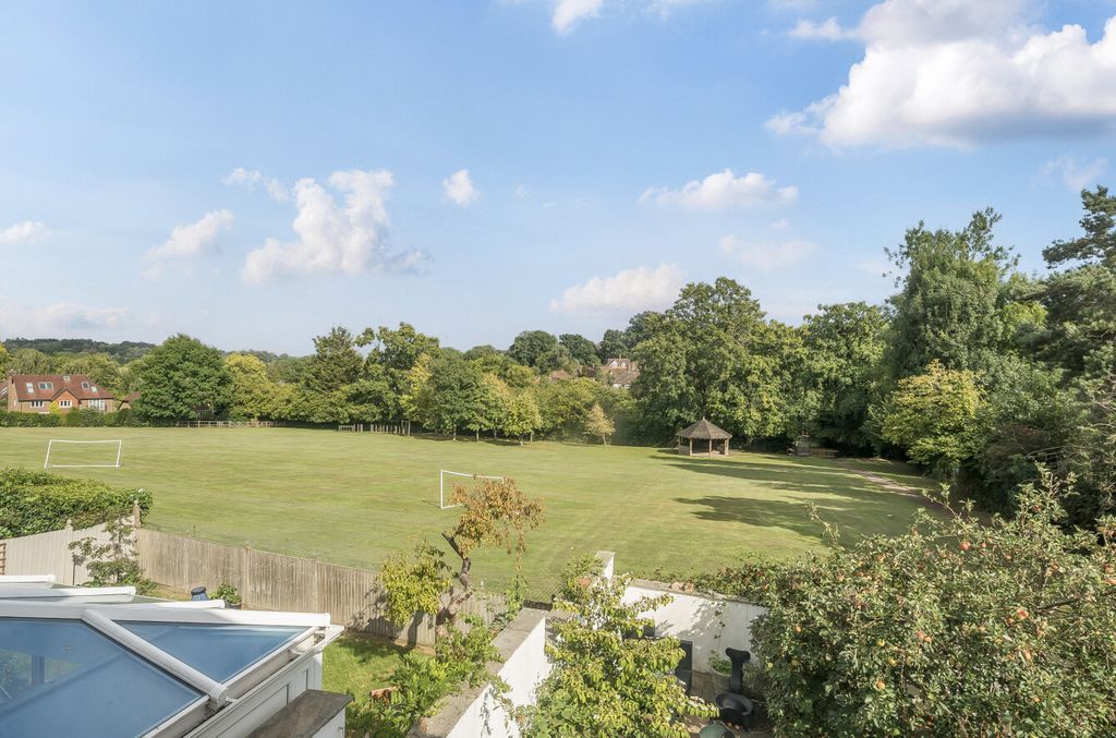 Property photo 3 of 21 1342692-15-68A74F...