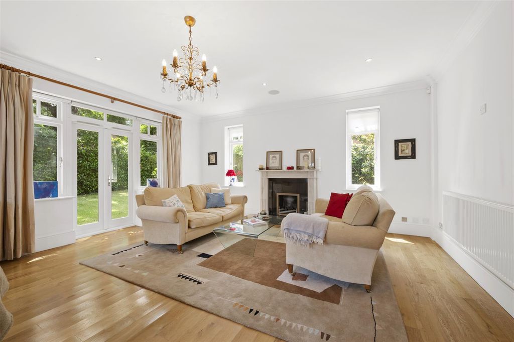 Property photo 2 of 34 29 Bathgate Road,12.Jpg