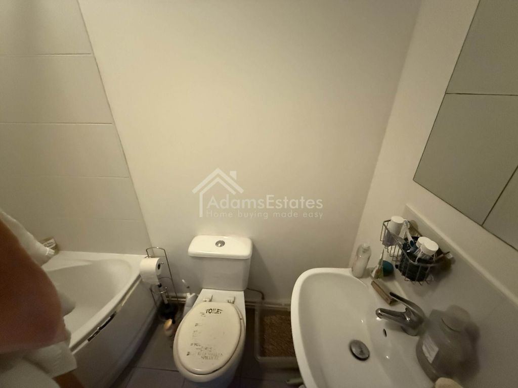 Additional image 6 of 2 bed flat for saleWellington Road, Dewsbury WF13
