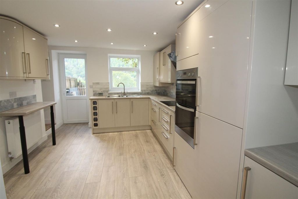 Property photo 3 of 29 Kitchen Incorporating Utility Area
