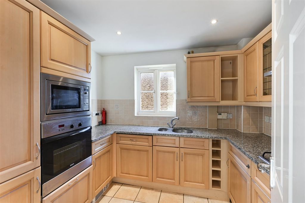 Property photo 2 of 14 Wingfield Court,19- (4).Jpg