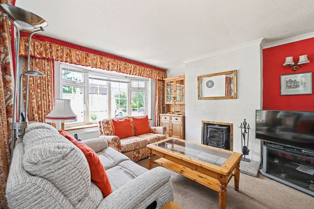 Property photo 2 of 22