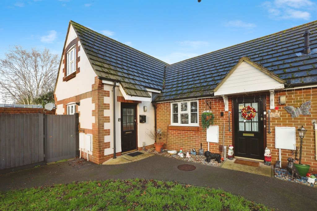 Property photo 2 of 23