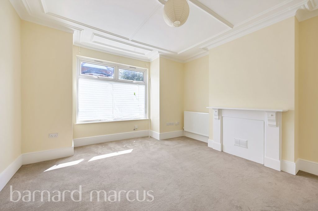 Property photo 3 of 9 Image