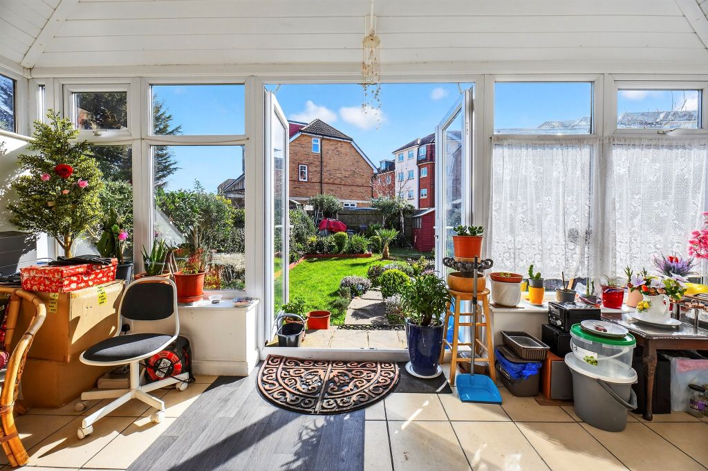 Property photo 3 of 11