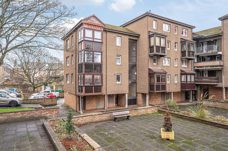 Property photo 1 of 18 External