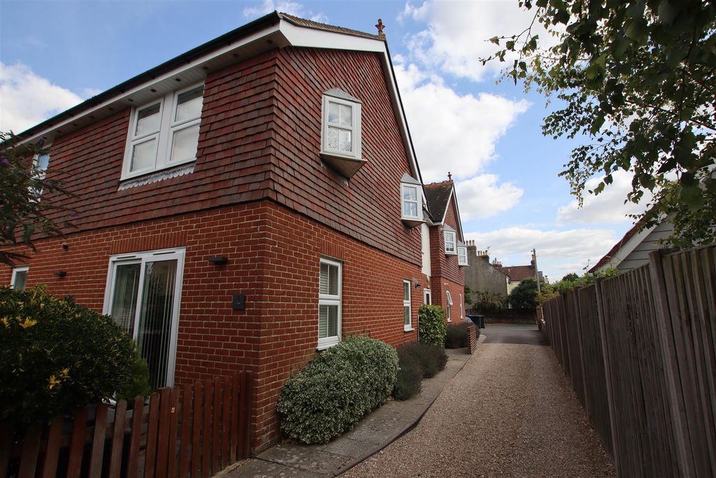 Property photo 2 of 6 Img_6632.Jpg