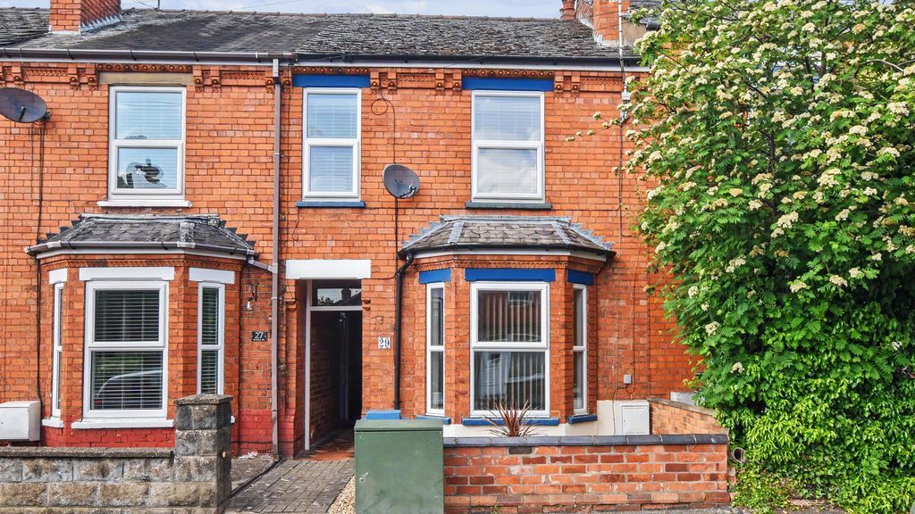 Property photo 1 of 17 Photo 16