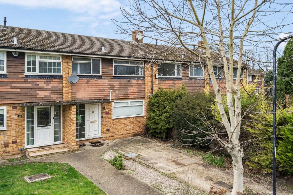 Property photo 1 of 17