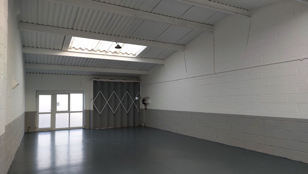 Property photo 3 of 7 Photo 14