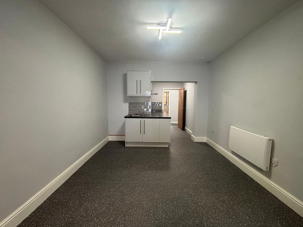 Property photo 2 of 6 Image