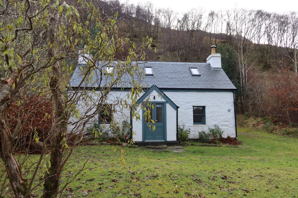 Property photo 1 of 38