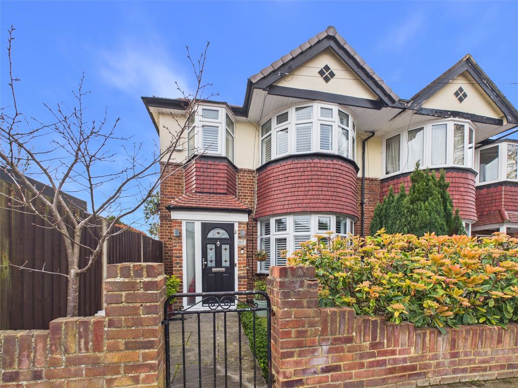 Property photo 1 of 23 Picture No. 25