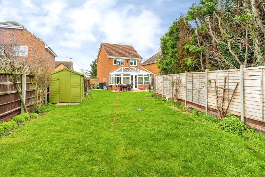 Property photo 3 of 36 Garden