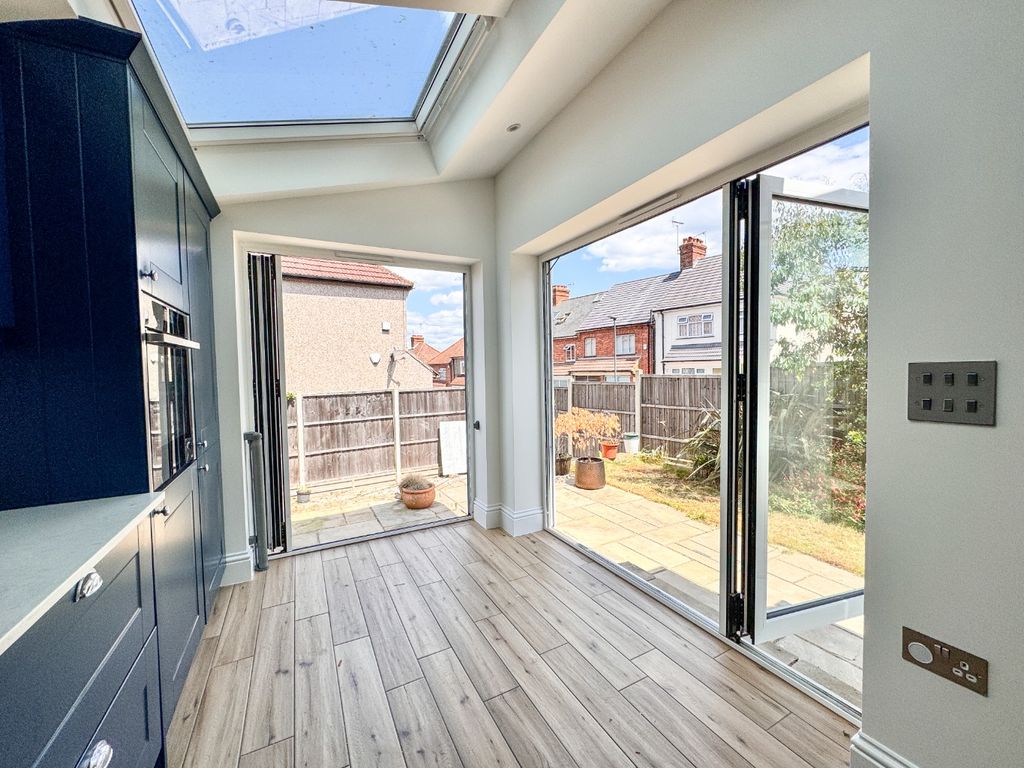 Property photo 2 of 24 313394