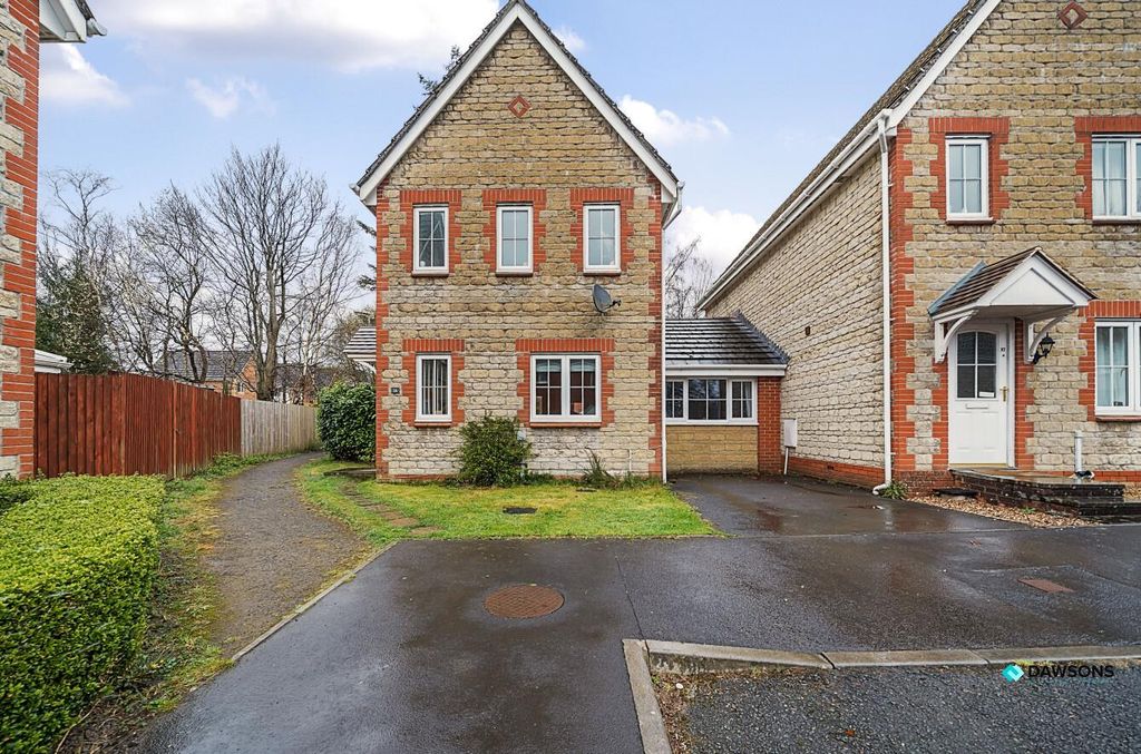 Property photo 1 of 27