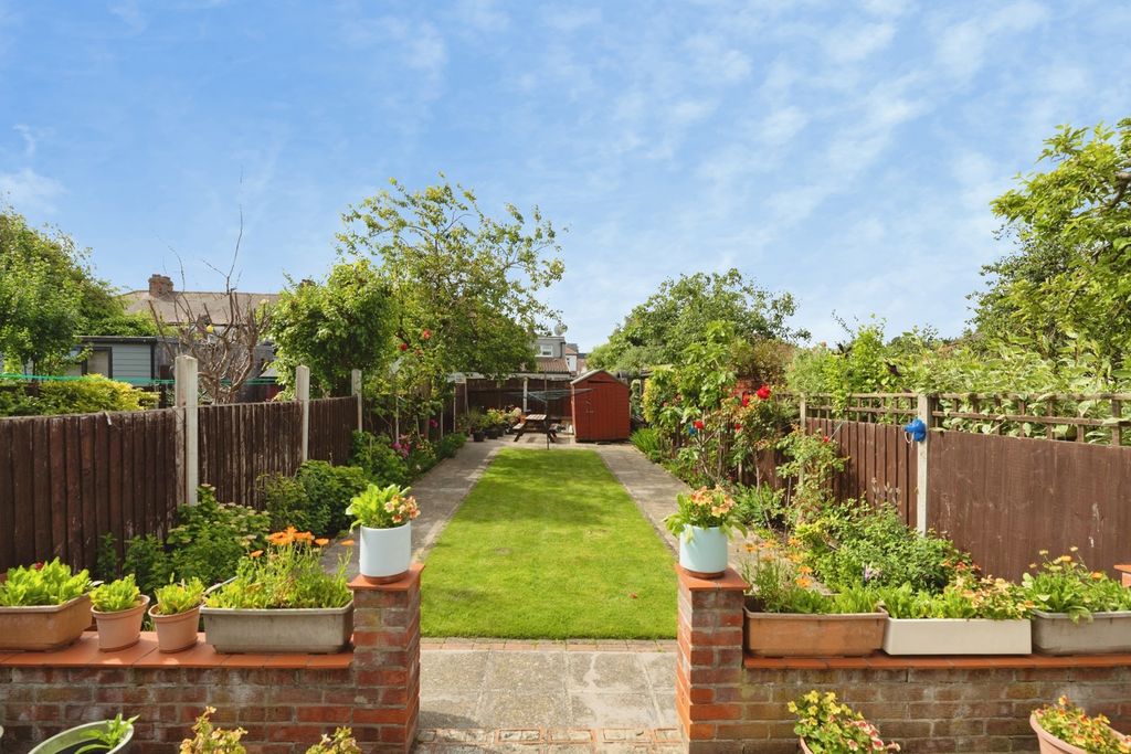 Property photo 1 of 14 Pbox-Img.Jpg
