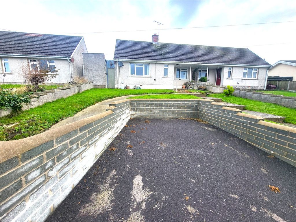 Property photo 2 of 19 Picture No. 05