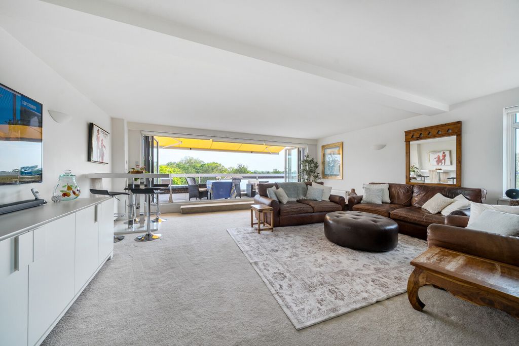 Property photo 1 of 19 1451807-6-69Ef73B...