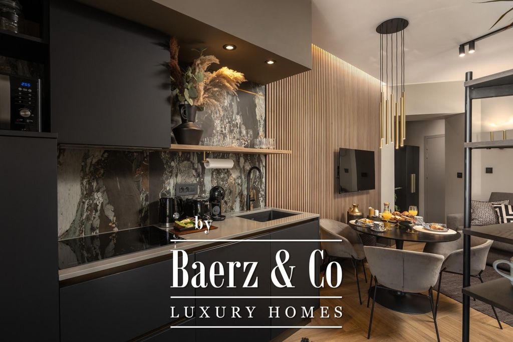 Property photo 2 of 34