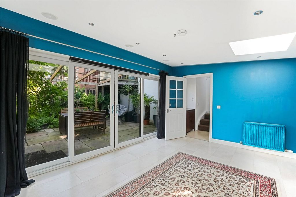 Additional image 6 of 3 bed link detached house for saleMagpie Crescent, Inverkip, Inverkip, Inverclyde PA16