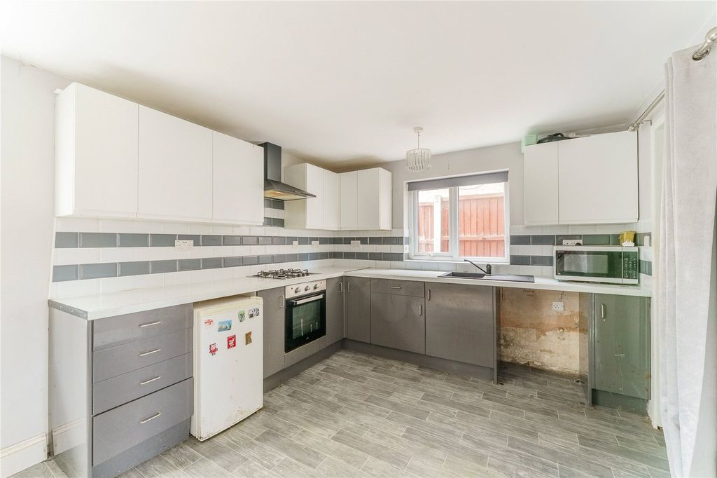 Property photo 3 of 20 Picture No. 03