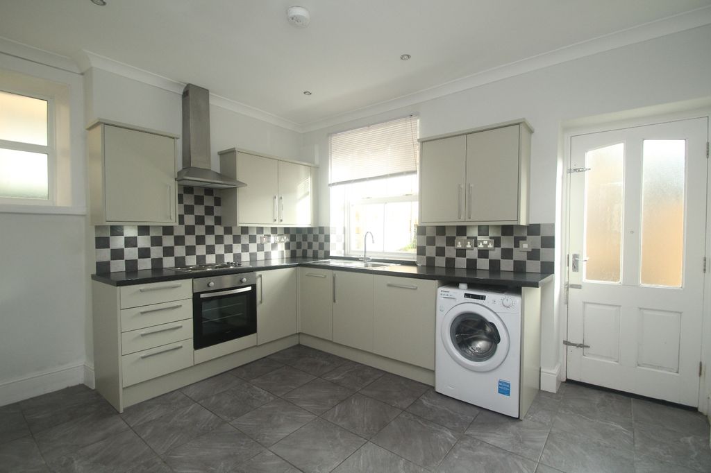 Property photo 2 of 11 0 General