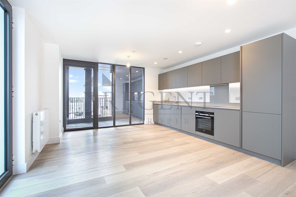 Property photo 1 of 11 Open Area View