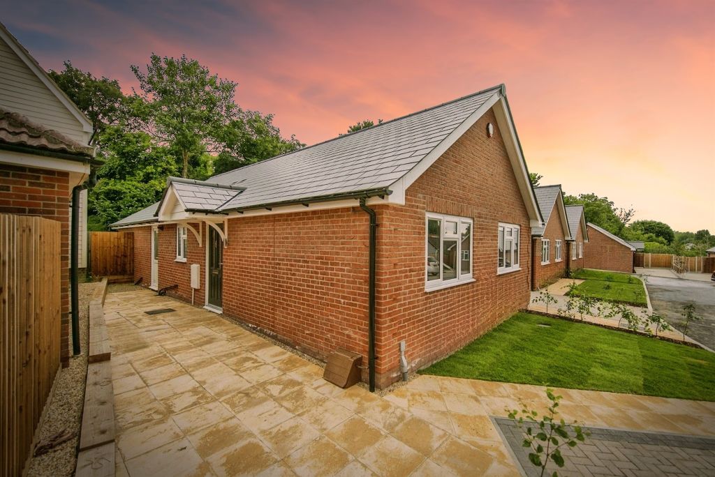 Property photo 2 of 14