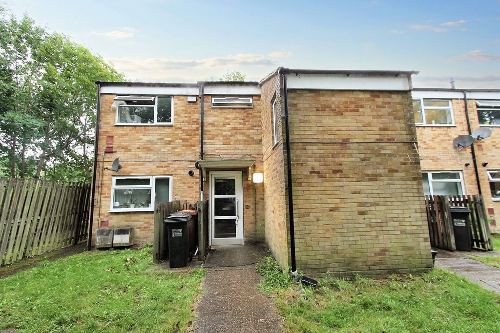 Property photo 1 of 9