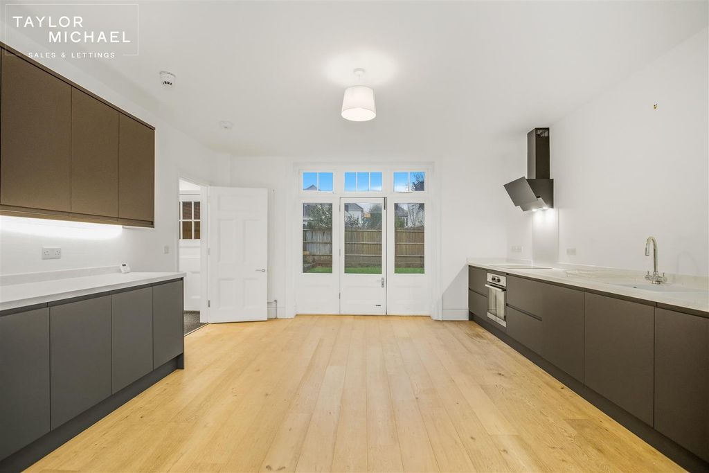 Property photo 1 of 28 Kitchen