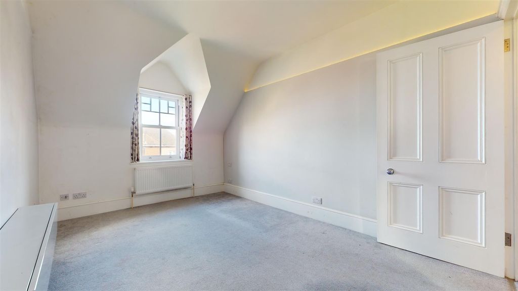 Property photo 3 of 9 03042024_104943.Jpg