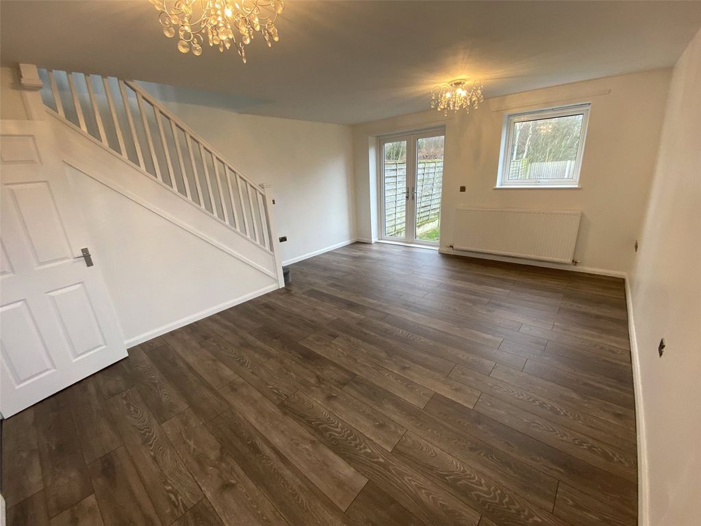 Property photo 3 of 12 Picture No. 25