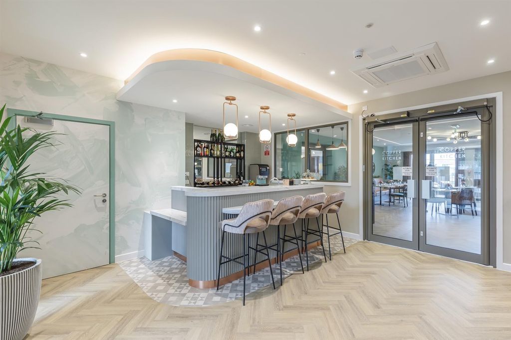 Additional image 8 of 3 bed flat to rentMedawar Drive, Mill Hill NW7