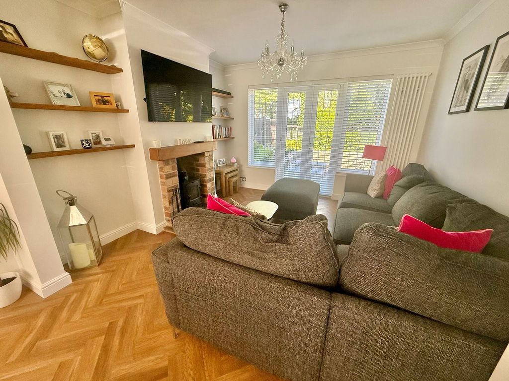 Property photo 3 of 22