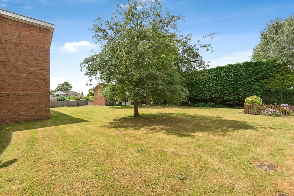 Property photo 2 of 16 Rear Aspect