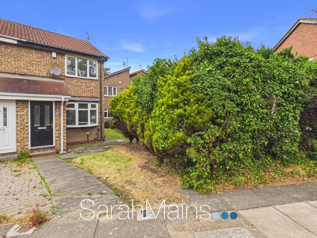 Property photo 1 of 10 External
