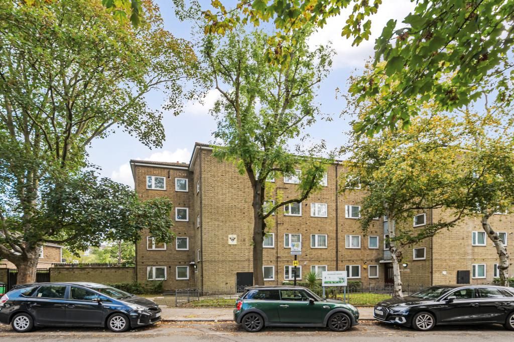 Property photo 1 of 11 External View
