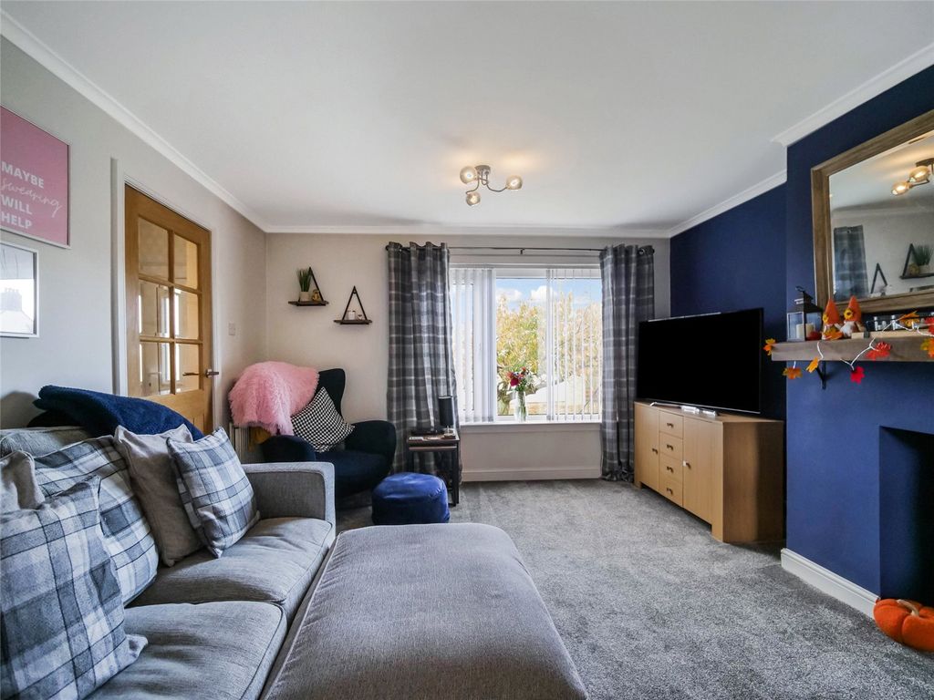 Property photo 3 of 21 Picture No. 06