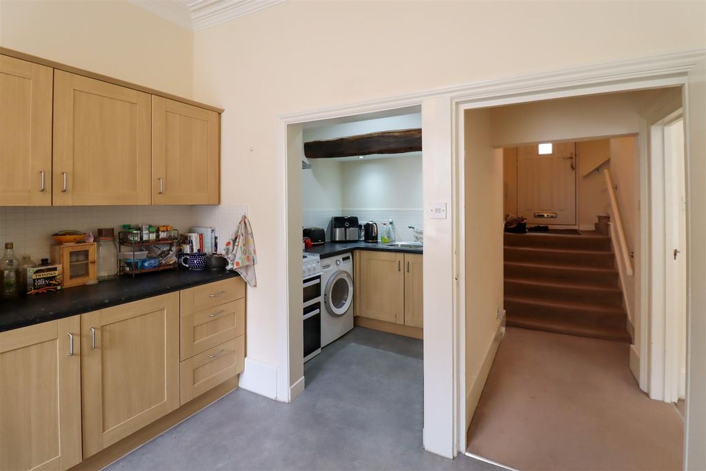 Property photo 3 of 11 Img_7666.Jpg